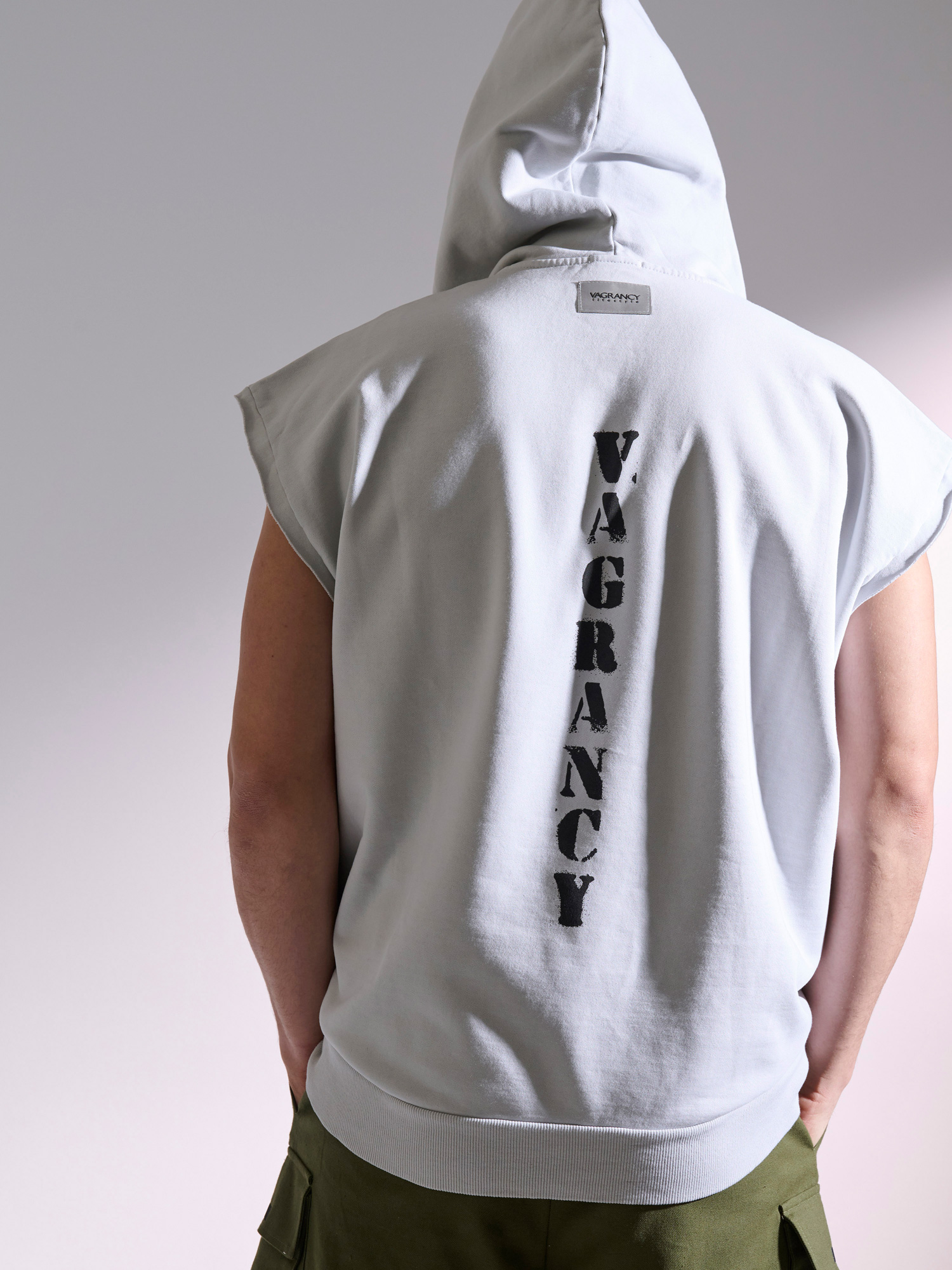 Vagrancy backbone sleeveless hoodie
